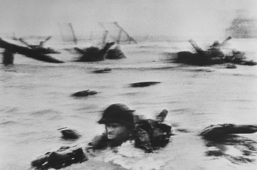 FRANCE. Normandy. June 6th, 1944. American troops landing on Omaha Beach, D-Day.